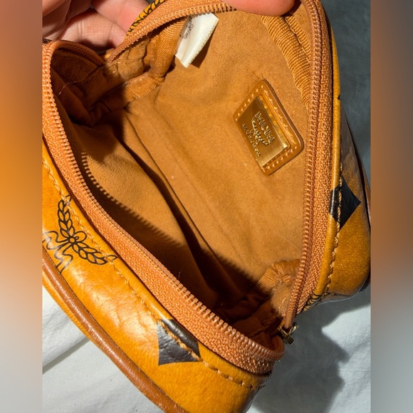 👑✅PRICE FIRM✅AUTHENTIC RARE MCM Visetos Wallet Key Pouch - Picture 13 of 17